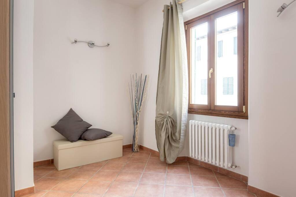 Beccaria Suite Firenze ภายนอก รูปภาพ